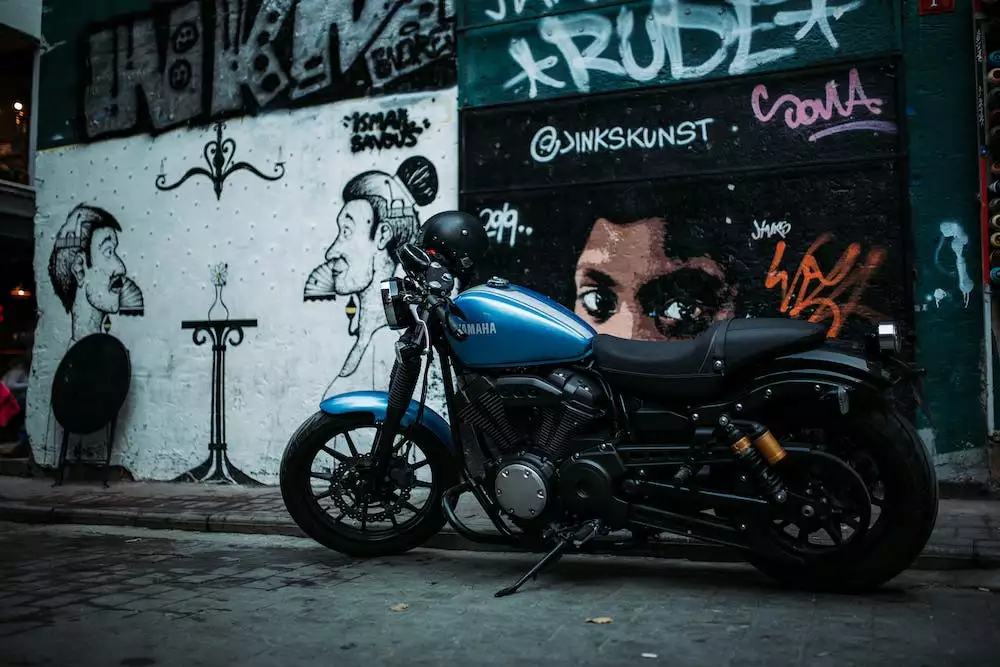 Cafe Racer